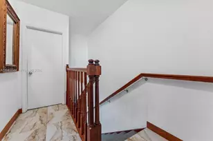 314 NE 142nd St, Miami, FL 33161 - Photo 11