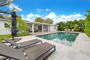 7235 SW 39th St, Miami, FL 33155 - Photo 1