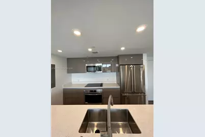 13800 Highland Dr #402, North Miami Beach, FL 33181 - Photo 17