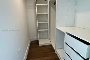 13800 Highland Dr, North Miami Beach, FL 33181 - Photo 27