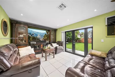 2481 N Riverdale Dr N #0, Miramar, FL 33025 - Photo 3