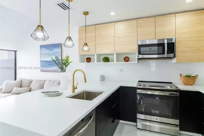 21204 Harbor Way #122-12, Aventura, FL 33180 - Photo 1