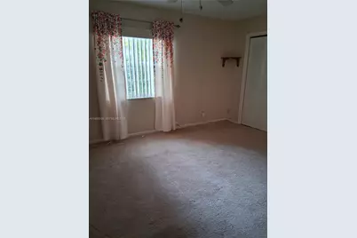 7556 Stirling Rd #123, Davie, FL 33024 - Photo 5