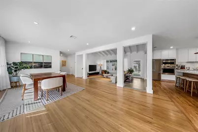 10610 NE 11th Ave, Miami Shores, FL 33138 - Photo 5