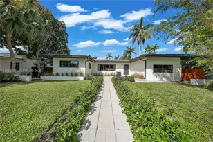 10610 NE 11th Ave, Miami Shores, FL 33138 - Photo 1