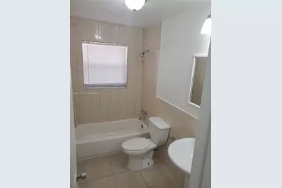 831 SW 14th Ct, Deerfield Beach, FL 33441 - Photo 13