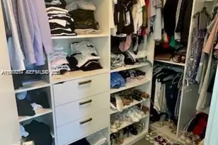 16385 Biscayne Blvd, North Miami Beach, FL 33160 - Photo 7