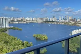 16385 Biscayne Blvd, North Miami Beach, FL 33160 - Photo 5