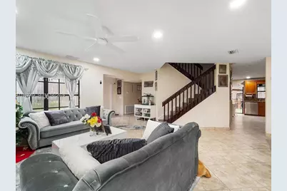 1431 SW 87th Way #0, Pembroke Pines, FL 33025 - Photo 5