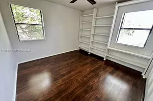 1431 SW 87th Way, Pembroke Pines, FL 33025 - Photo 3