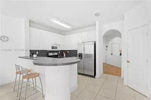 5527 NW 113th Ave, Doral, FL 33178 - Photo 9