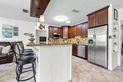 53 NW 19th St, Homestead, FL 33030 - Photo 13