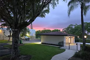 6190 SW 90th Ct, Miami, FL 33173 - Photo 49