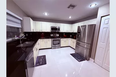 4150 NW 62nd Dr, Coconut Creek, FL 33073 - Photo 15