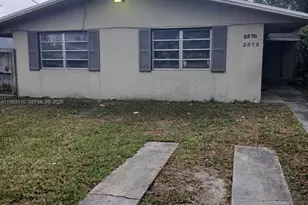 2570 NE 192 St, Miami, FL 33180 - Photo 1
