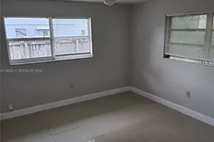 2570 NE 192 St, Miami, FL 33180 - Photo 5