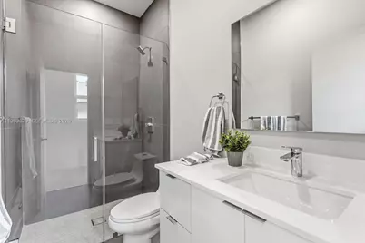 1028 NW 8th Ave, Fort Lauderdale, FL 33311 - Photo 3