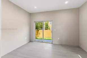 1028 NW 8th Ave, Fort Lauderdale, FL 33311 - Photo 13