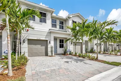 17149 SW 1st St #17149, Pembroke Pines, FL 33027 - Photo 5