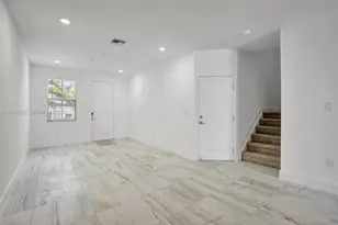 17149 SW 1st St, Pembroke Pines, FL 33027 - Photo 9