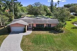 10930 SW 27th Ct, Davie, FL 33328 - Photo 1