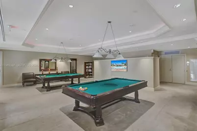 20000 E Country Club Dr #211, Aventura, FL 33180 - Photo 35