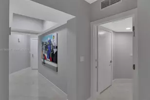 20000 E Country Club Dr, Aventura, FL 33180 - Photo 17