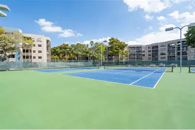 1000 Colony Point Cir #203, Pembroke Pines, FL 33026 - Photo 55