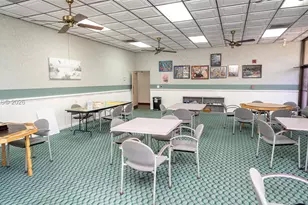 1000 Colony Point Cir, Pembroke Pines, FL 33026 - Photo 47