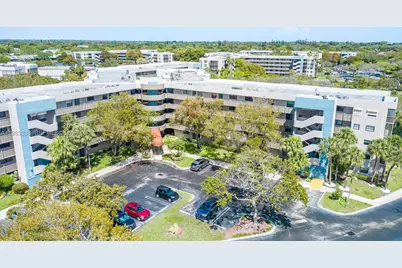 1000 Colony Point Cir #203, Pembroke Pines, FL 33026 - Photo 57