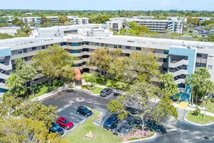 1000 Colony Point Cir, Pembroke Pines, FL 33026 - Photo 57