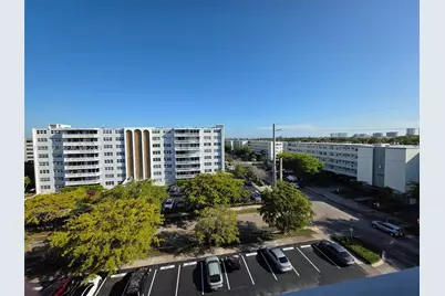 319 NE 14th Ave #702, Hallandale Beach, FL 33009 - Photo 3