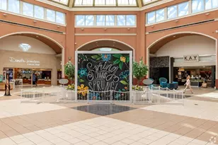 1000 E Saint Charles Pl, Pembroke Pines, FL 33026 - Photo 31