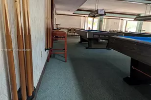 1000 E Saint Charles Pl, Pembroke Pines, FL 33026 - Photo 51