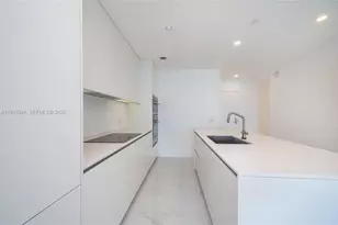 700 NE 24th St, Miami, FL 33137 - Photo 7