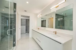700 NE 24th St, Miami, FL 33137 - Photo 23