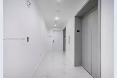 700 NE 24th St #2506, Miami, FL 33137 - Photo 3