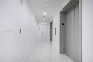 700 NE 24th St, Miami, FL 33137 - Photo 3