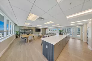 321 NE 26th St, Miami, FL 33137 - Photo 17