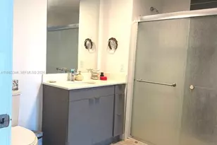 321 NE 26th St, Miami, FL 33137 - Photo 5