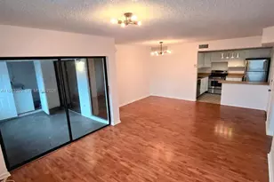 20130 NE 3rd Ct, Miami, FL 33179 - Photo 7