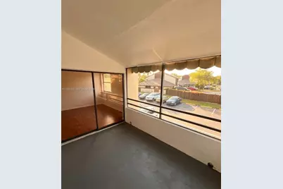 20130 NE 3rd Ct #6, Miami, FL 33179 - Photo 19