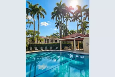 20130 NE 3rd Ct #6, Miami, FL 33179 - Photo 21