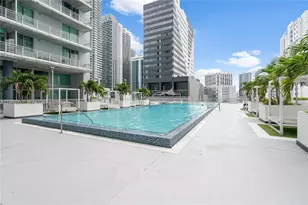 690 SW 1st Ct, Miami, FL 33130 - Photo 17