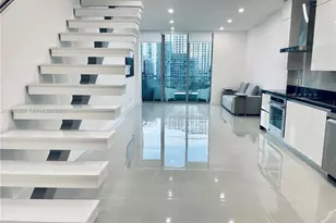 690 SW 1st Ct, Miami, FL 33130 - Photo 1