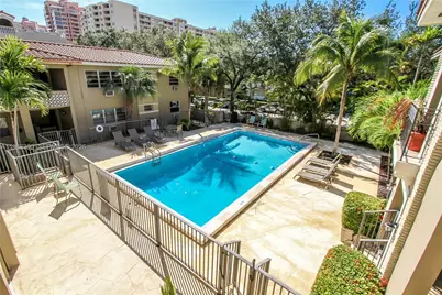 125 Edgewater Dr #1, Coral Gables, FL 33133 - Photo 3