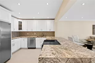 329 SE 3rd St, Hallandale Beach, FL 33009 - Photo 5