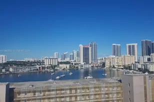 401 Golden Isles Dr, Hallandale Beach, FL 33009 - Photo 29