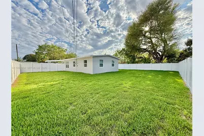 3461 NW 5th St, Lauderhill, FL 33311 - Photo 21