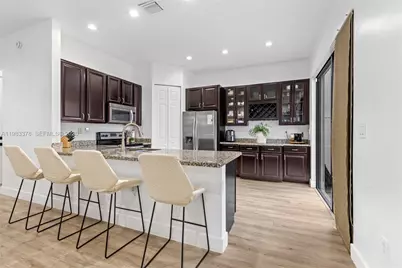 9094 SW 36th St, Miramar, FL 33025 - Photo 11